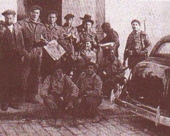 Soldados Nacionales en el Frente de Porcuna(Jaén).