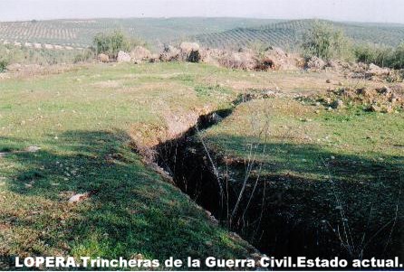Trincheras de la Guerra Civil en Lopera(Jaén).Estado actual.©Antonio Marín Muñoz